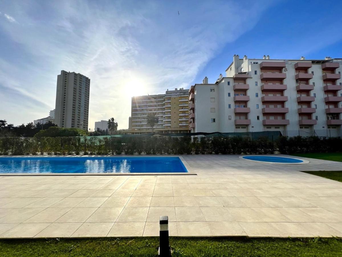 Appartamento Praia Da Rocha Twins 2 With Pool By Homing Portimão Esterno foto